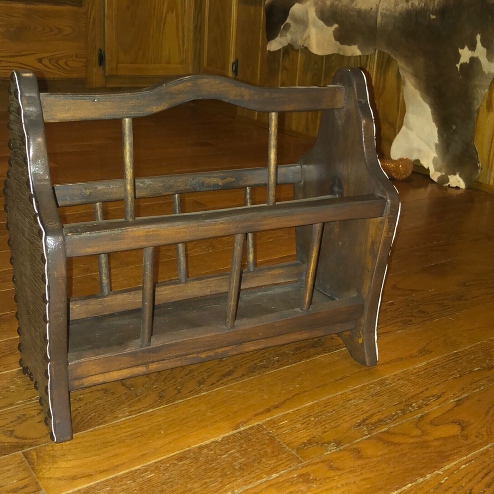 Magazine rack - Picture 3 of 5